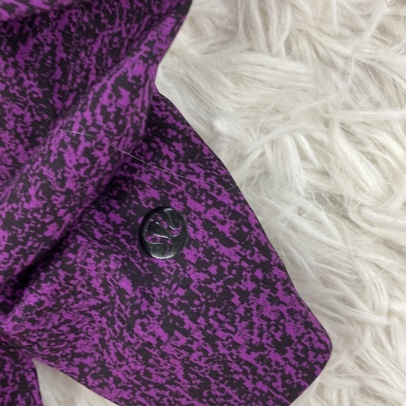 Lululemon Breakaway Short (3") Circuit Aurora Black / Black - Picture 6 of 7